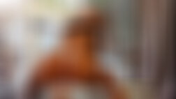 Loirinha gostosa mete com cavalo e mostra o poposão